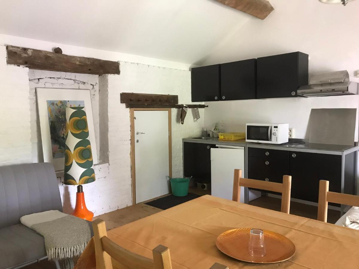 B&B De Henehoeve Heks Bagian luar foto