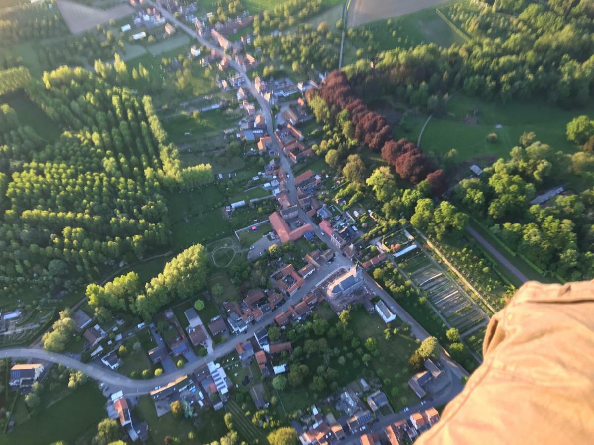 B&B De Henehoeve Heks Bagian luar foto